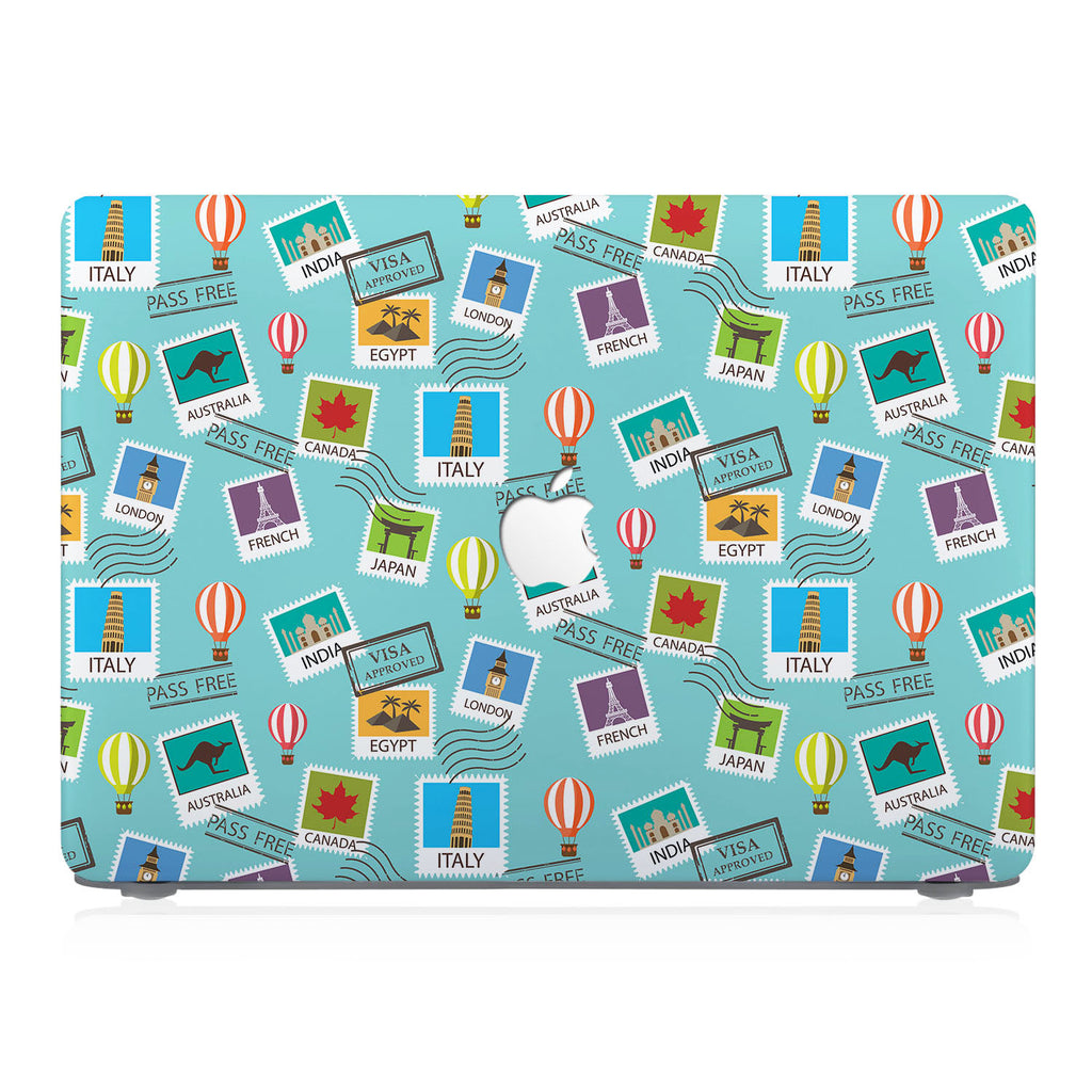 This lightweight, slim hardshell with 4 design is easy to install and fits closely to protect against scratches