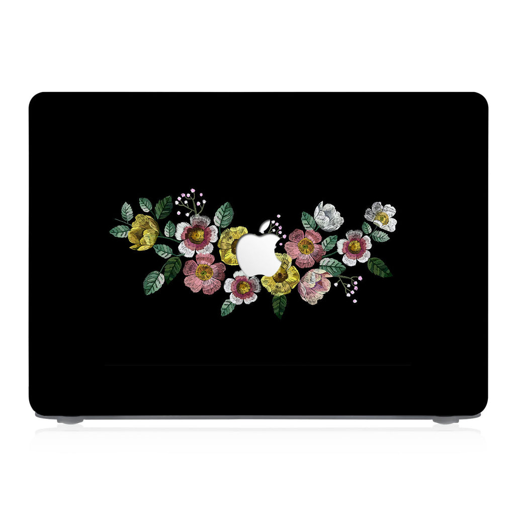 This lightweight, slim hardshell with 2 design is easy to install and fits closely to protect against scratches