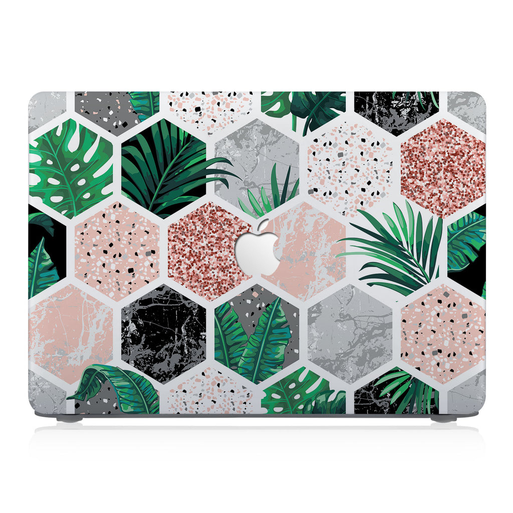 This lightweight, slim hardshell with 03 design is easy to install and fits closely to protect against scratches