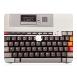 This lightweight, slim hardshell with 7 design is easy to install and fits closely to protect against scratches